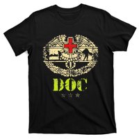 U.S. Army Combat Medic Veteran Medical Military Veterans Day T-Shirt