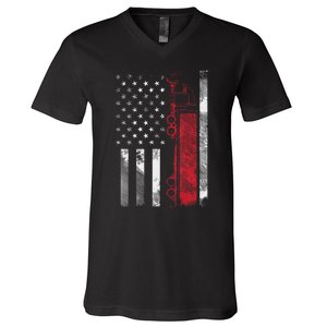 US American Flag Semi Truck Driver 18 Wheeler Trucker Gift V-Neck T-Shirt