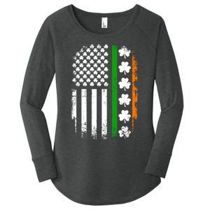 US American Flag With Shamrocks For St Patricks Day Women's Perfect Tri Tunic Long Sleeve Shirt