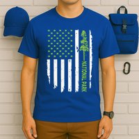 US american flag with pine tree for protect national parks  T-Shirt