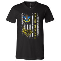 USS Carl Vinson CVN 70 Aircraft Carrier Veterans Day Dad V-Neck T-Shirt