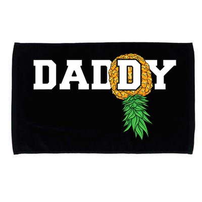 Upside Down Pineapple Swinger Daddy Men Microfiber Hand Towel