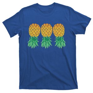 Upside Down Pineapples Gift Polyamory And Polyamorous Cute Gift T-Shirt