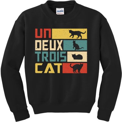 Un Deux Trois Cat Funny French Pun Funny Cat Kids Sweatshirt