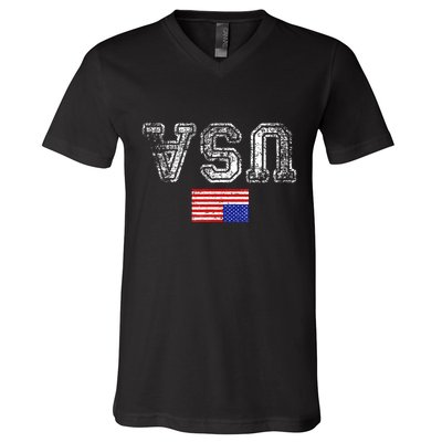 Upside Down Usa Flag In Distress Us Constitution Usa Pride V-Neck T-Shirt