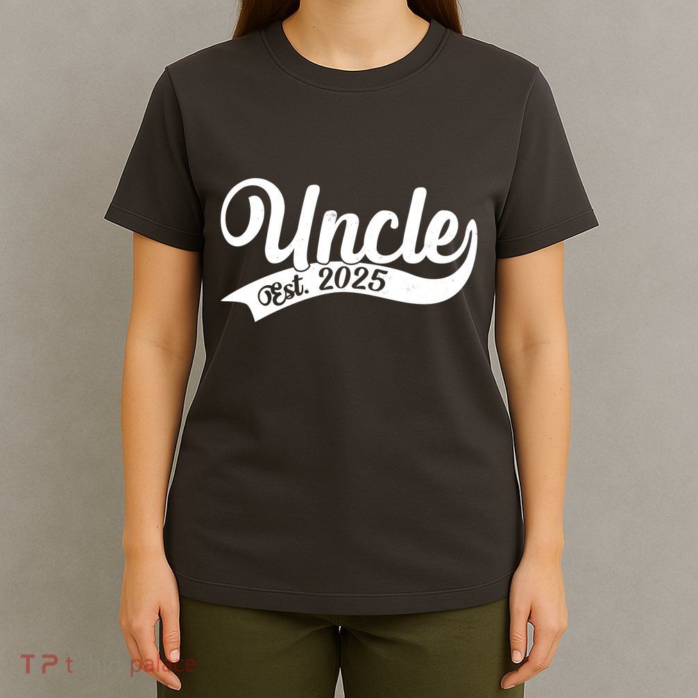 Uncle Est. 2025 New Baby Niece Nephew T-Shirt