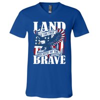 Us Flag America Eagle Land Of The Free Because Of The Brave Meaningful Gift V-Neck T-Shirt