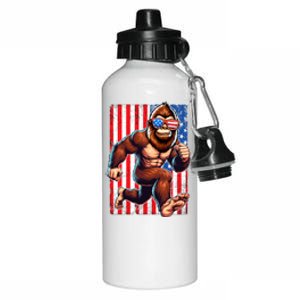 Usa Flag Bigfoot Running 4th Of July Aluminum Water Bottle