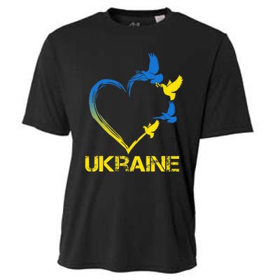 Ukraine Flag Heart Vintage Ukrainian Lovers Ukraine Cooling Performance Crew T-Shirt