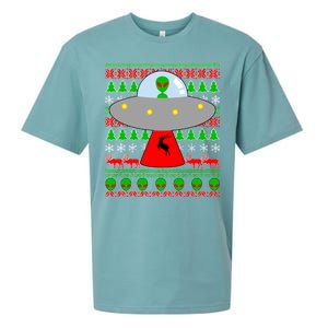 UFO Alien Abducting Reindeer Ugly Christmas Sweater Design Sueded Cloud Jersey T-Shirt