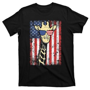 USA Flag Patriotic Giraffe Sunglasses Funny Animal Lover T-Shirt