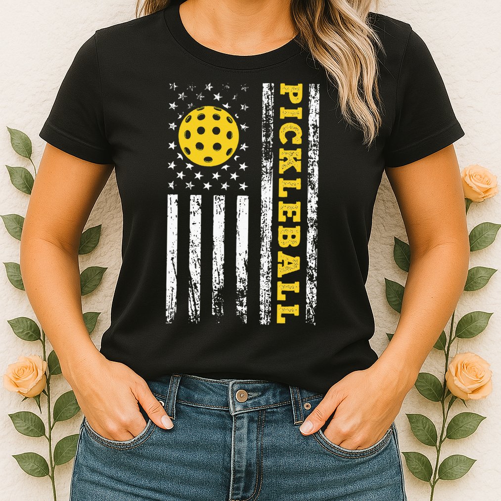 US Flag Pickleball Player Paddleball Lover Womens T-Shirt