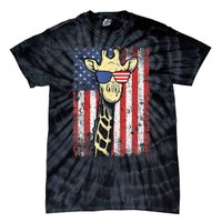 USA Flag Patriotic Giraffe Sunglasses Funny Animal Lover Tie-Dye T-Shirt