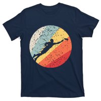 Ultimate Frisbee Retro Distressed T-Shirt