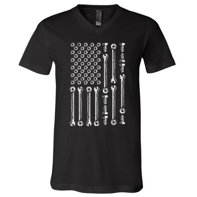 Usa Flag Wrenches Car Auto Mechanic Garage Patriotic Dad V-Neck T-Shirt