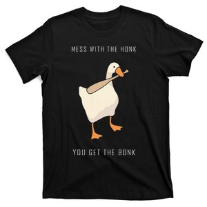 Untitled Goose Game Funny Family Gaming T-Shirt