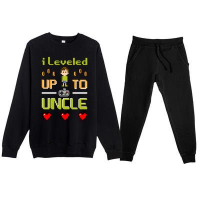 Uncle Gamer Meaningful Gift Leveled Up To Uncle Pregnancy Announcet Gift Premium Crewneck Sweatsuit Set