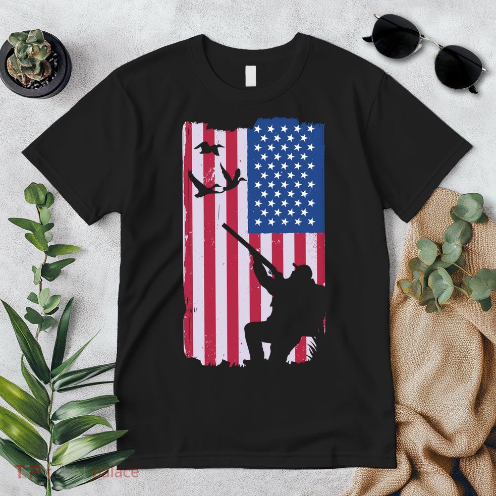 USA Hunting Flag Premium T-Shirt