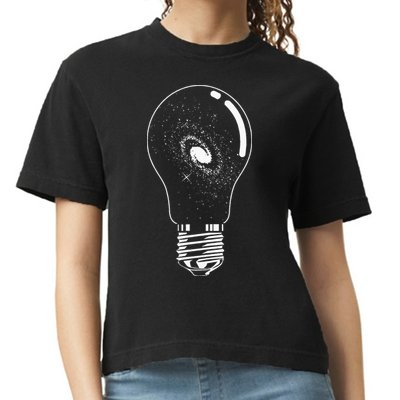 Universe In Lightbulb Outer Space Galaxy Astronomy Astronaut Comfort Colors Boxy T-Shirt
