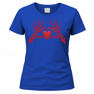 Undying Love Skeleton Hands With Heart Cute Gift Women's T-Shirt