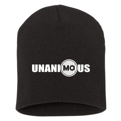 UnaniMOus Short Acrylic Beanie