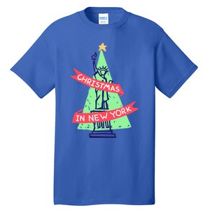 Usa New York City Statue Of Liberty Christmas Tree Great Gift Tall T-Shirt