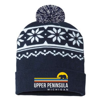 Upper Peninsula Michigan Mi Bear Vintage Retro Souvenirs USA-Made Snowflake Beanie