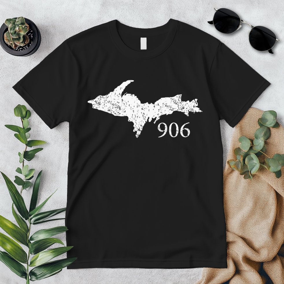 Upper Peninsula UP 906 Yooper Pride Michigan Roots Premium T-Shirt
