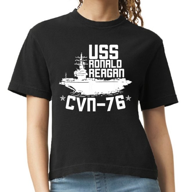Uss Ronald Regan Cvn76 Aircraft Carrier For A Veteran Comfort Colors Boxy T-Shirt