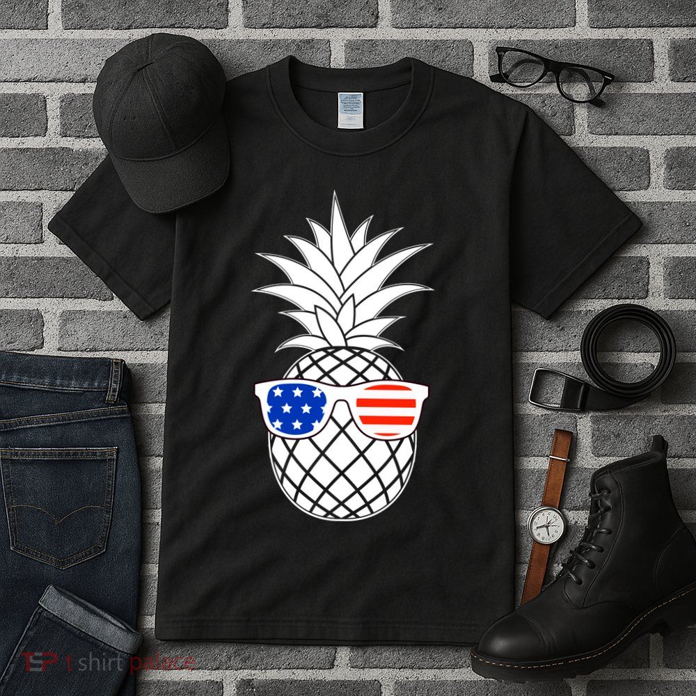 USA Pineapple With Sunglasses Tall T-Shirt
