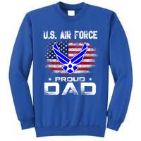 U S Airforce Proud Dad With American Flag Funny Gift Veteran Great Gift Sweatshirt