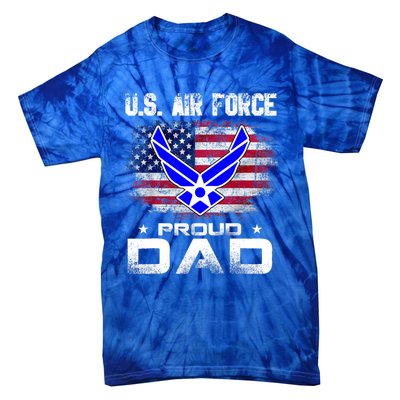 U S Airforce Proud Dad With American Flag Funny Gift Veteran Great Gift Tie-Dye T-Shirt