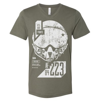 USAF Superior Pilot Helmet  V-Neck T-Shirt