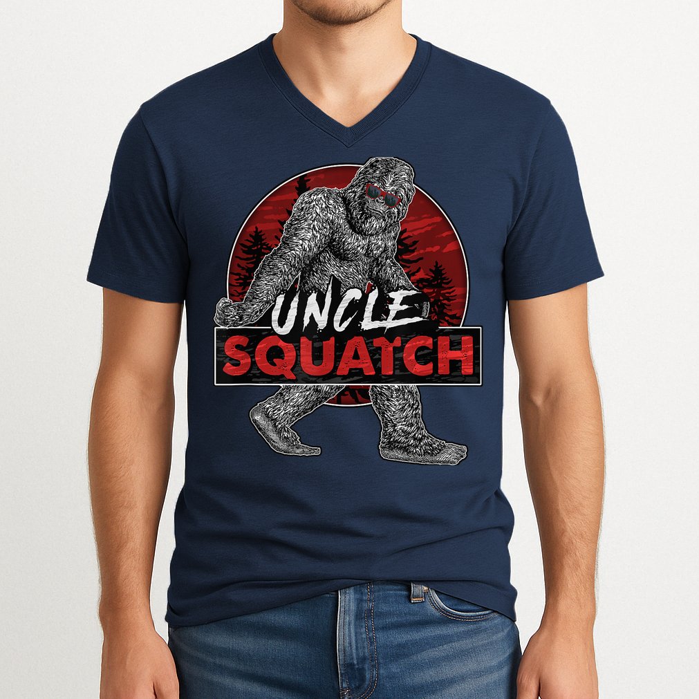  Uncle Squatch - Funny, Cool Bigfoot Sasquatch Uncle V-Neck T-Shirt