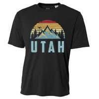 Utah Tee Retro Vintage Mountains Hiking Nature Cooling Performance Crew T-Shirt