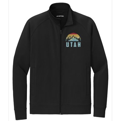 Utah Tee Retro Vintage Mountains Hiking Nature Stretch Full-Zip Cadet Jacket