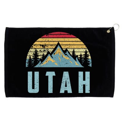 Utah Tee Retro Vintage Mountains Hiking Nature Grommeted Golf Towel