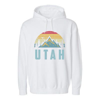 Utah Tee Retro Vintage Mountains Hiking Nature Garment-Dyed Fleece Hoodie