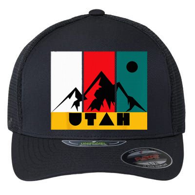 Utah Vintage Logo Park City Utah Retro Skiing Flexfit Unipanel Trucker Cap