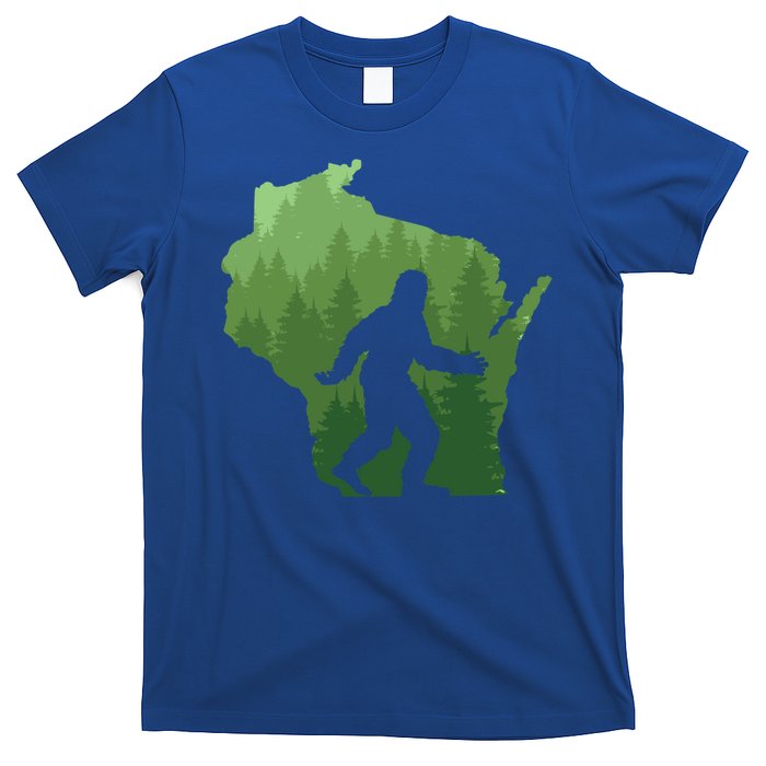 Unique Wisconsin Bigfoot Hunter Gift Sasquatch Hunting Cool Gift T-Shirt