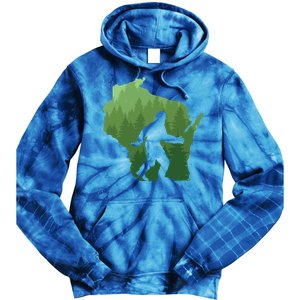 Unique Wisconsin Bigfoot Hunter Gift Sasquatch Hunting Cool Gift Tie Dye Hoodie