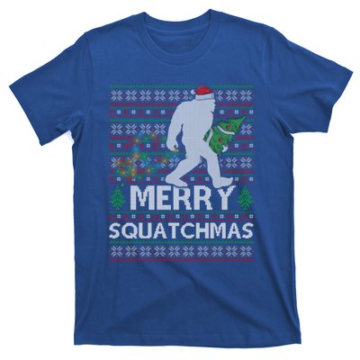 Ugly Xmas Merry Squatchmas Bigfoot Christmas Tree Gift T-Shirt