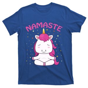 Unicorn Yoga Gift Magical Unicorns Sukhasana Namaste Gift T-Shirt