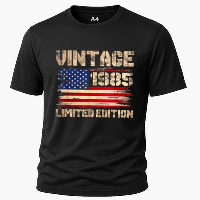 Vintage 1985 40th Birthday Gifts 40 Year Old American Flag Cooling Performance Crew T-Shirt