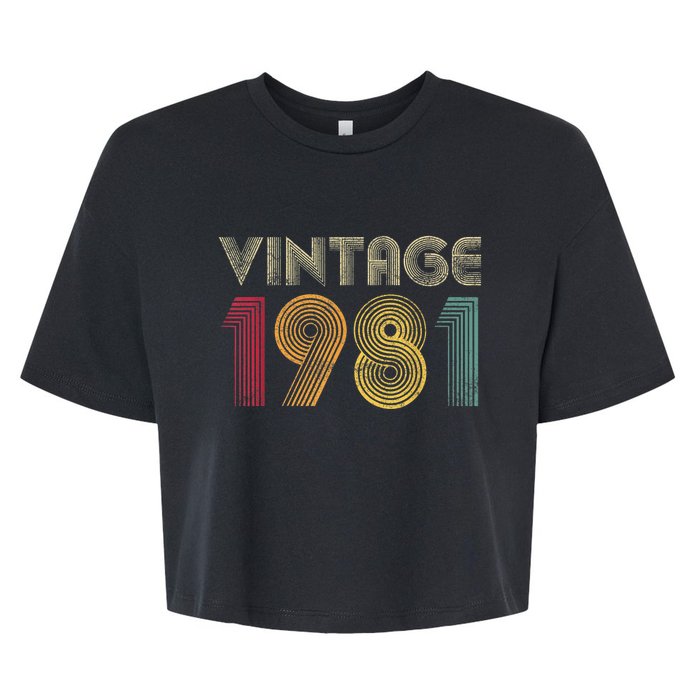 Vintage 1981 42nd Birthday Gift Retro  Wo 42 Years Old Bella+Canvas Jersey Crop Tee