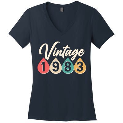 Vintage 1983 40th Birthday Retro Teardrop Design Women's V-Neck T-Shirt