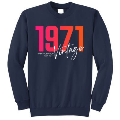 Vintage 1971 52 Year Old Birthday Born In 1971 52nd Birthday Sweatshirt