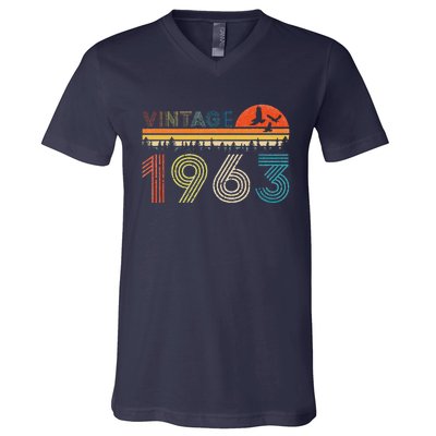 Vintage 1963 60 Years Old 60th Birthday Gifts For Women V-Neck T-Shirt