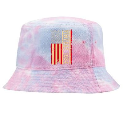 Vintage 1964 60th Birthday Gifts 60 Years Old American Flag Tie-Dyed Bucket Hat