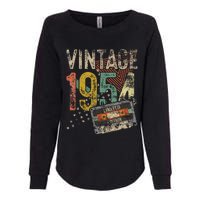 Vintage 1954 70th Birthday Gifts 70 Year Old Womens California Wash Sweatshirt